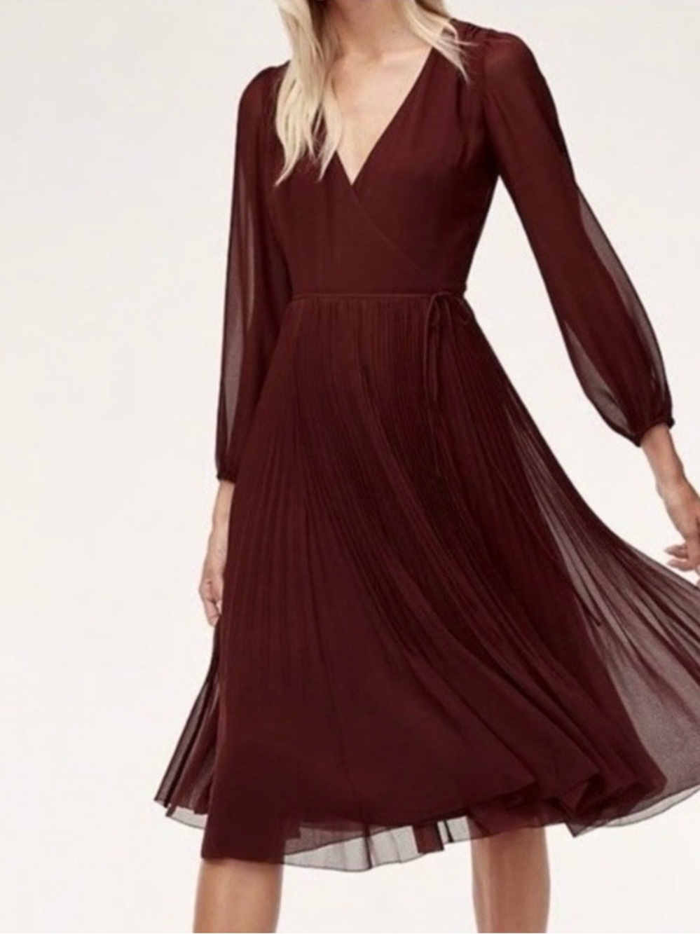 Aritzia Wilfred Beaune Wrap Dress with Long Sleeves | L